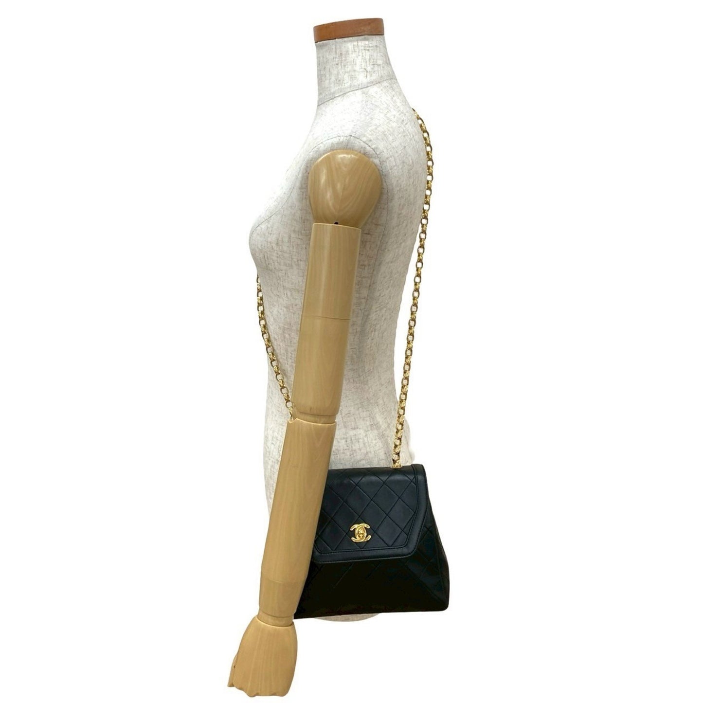 Seal No. 0 Chanel Matelasse Coco Lambskin Leather Chain Shoulder Bag Pochette Black 27516