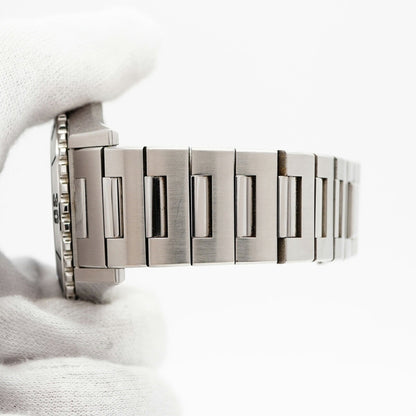 Gucci Pantheon 115.2 Black Dial