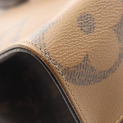 Louis Vuitton On The Go Mm Monogram Giant Reverse Tote Bag