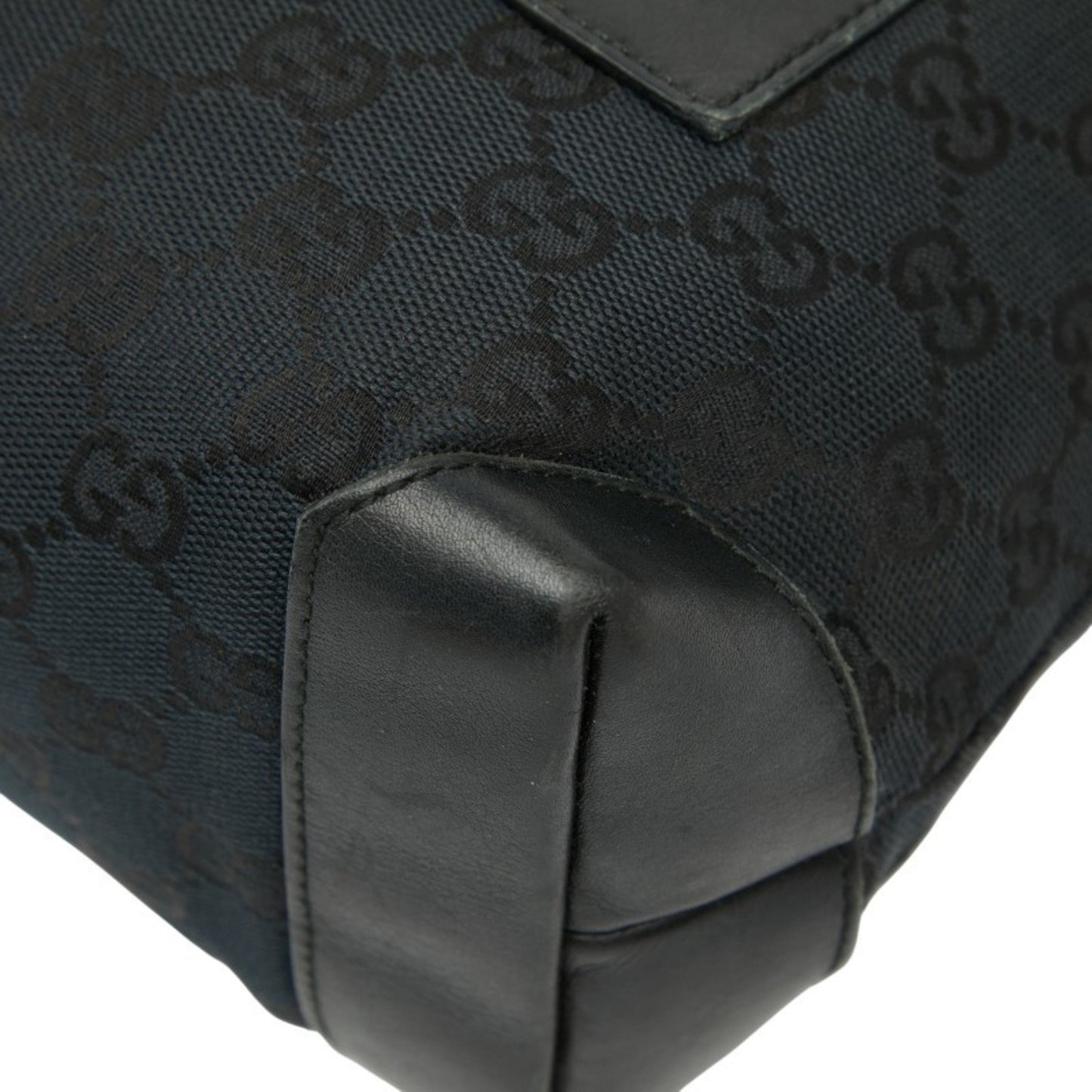 Gucci Gg Canvas Handbag 019 0402 Black Leather