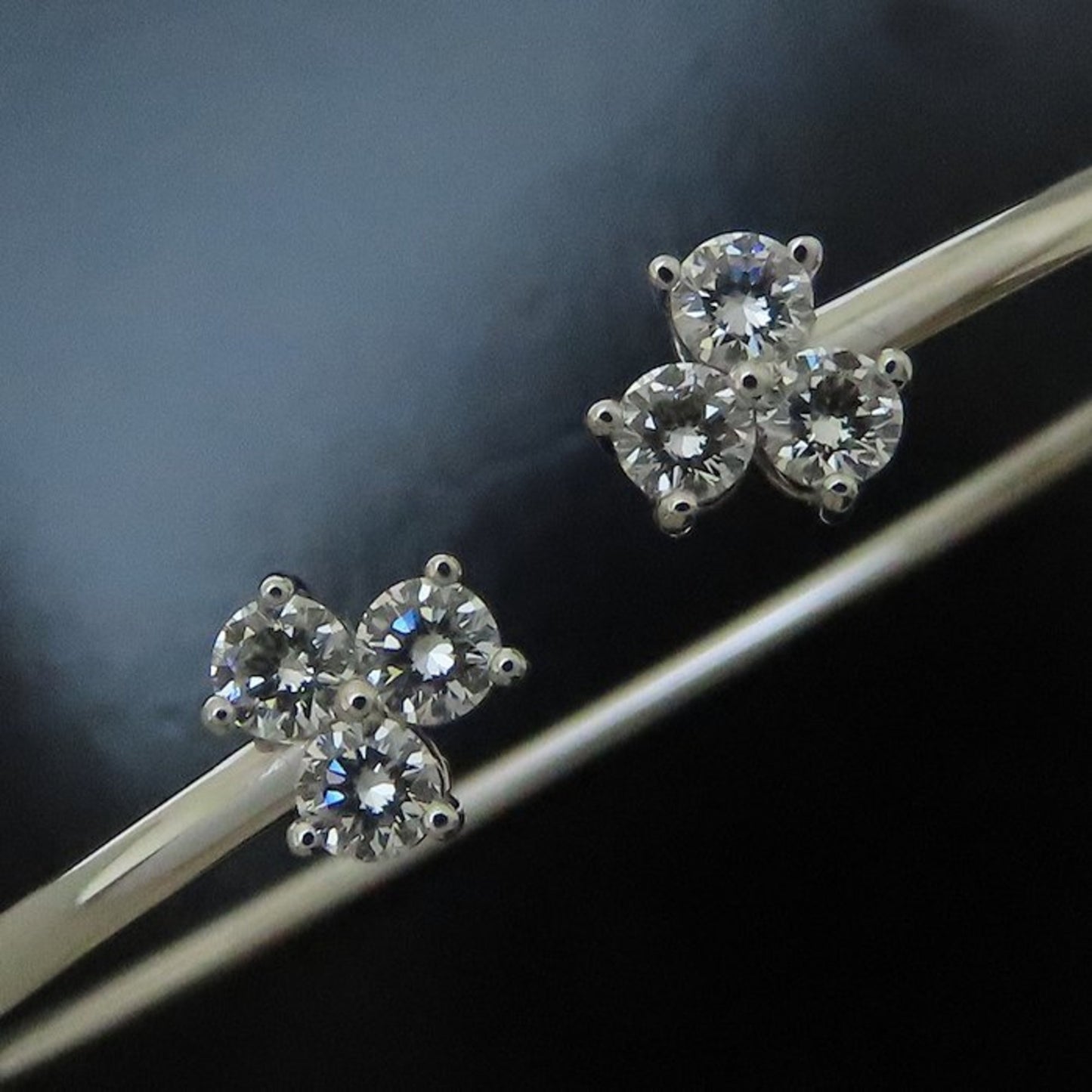 Tiffany & Co. Tiffany Aria Wire Diamond Bangle