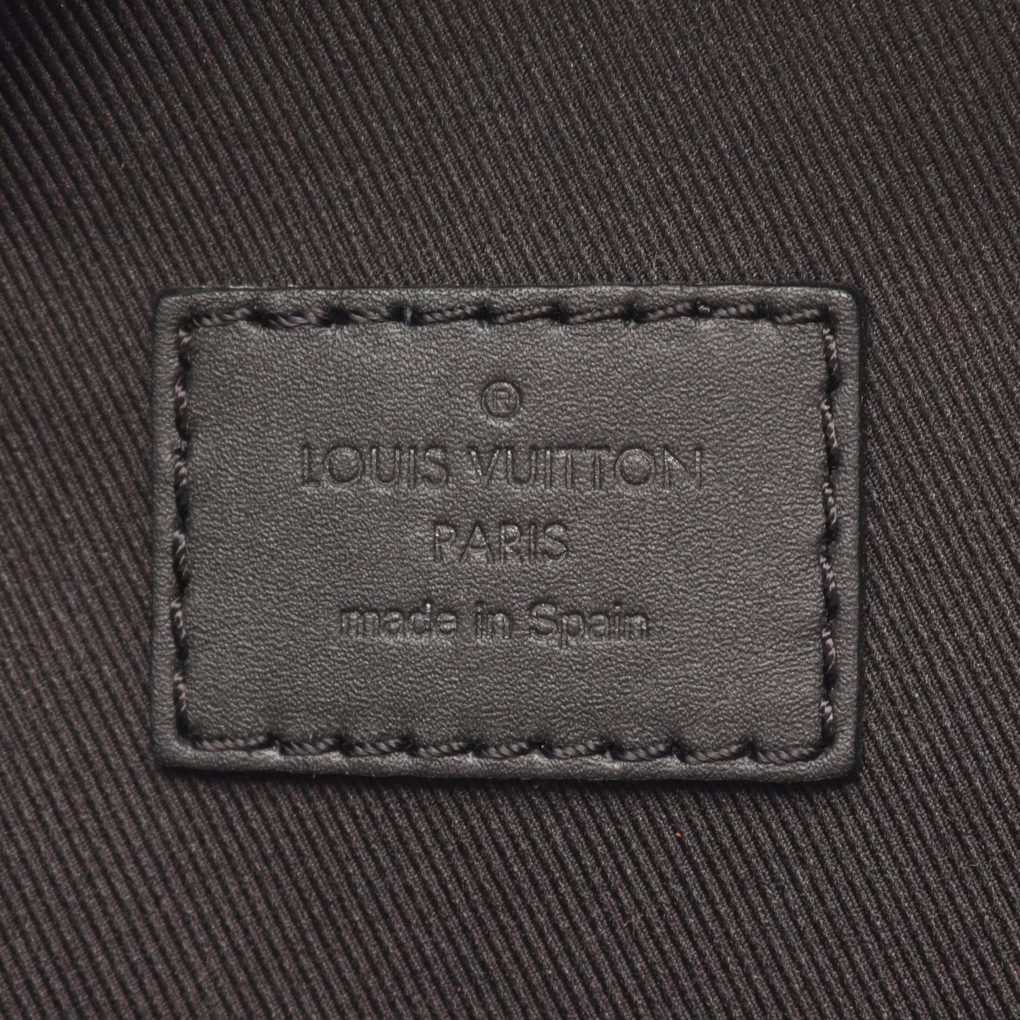 Louis Vuitton Men'S Damier Infini Leather Bum Bag