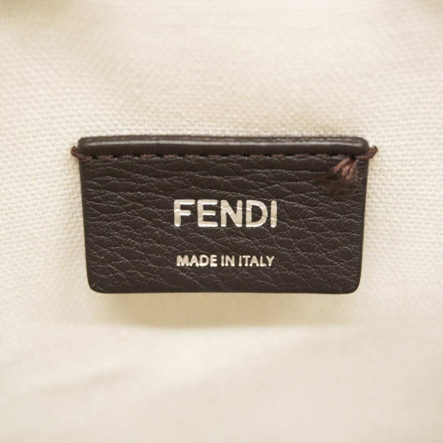 Fendi Zucca Canvas Handbag In White And Black