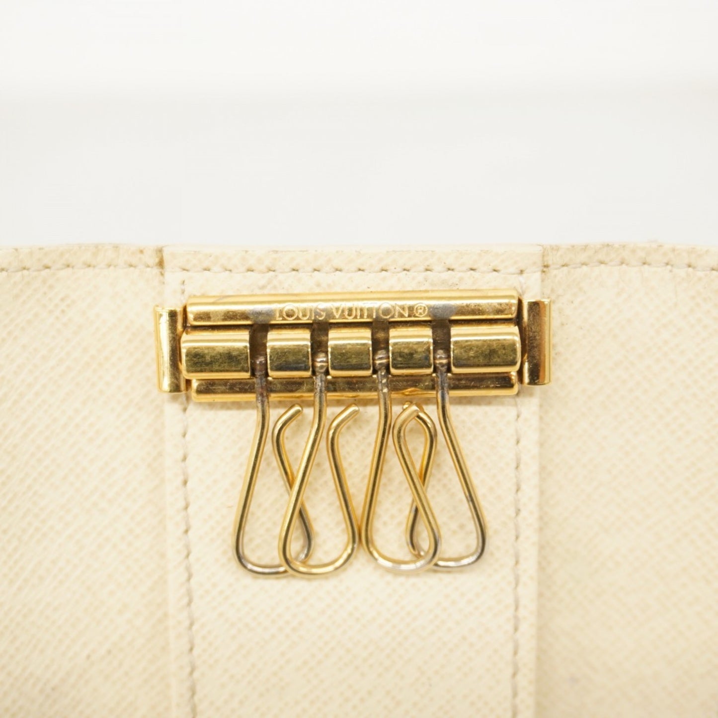 Louis Vuitton Damier Azur Multicle 4 Key Case N60020 White