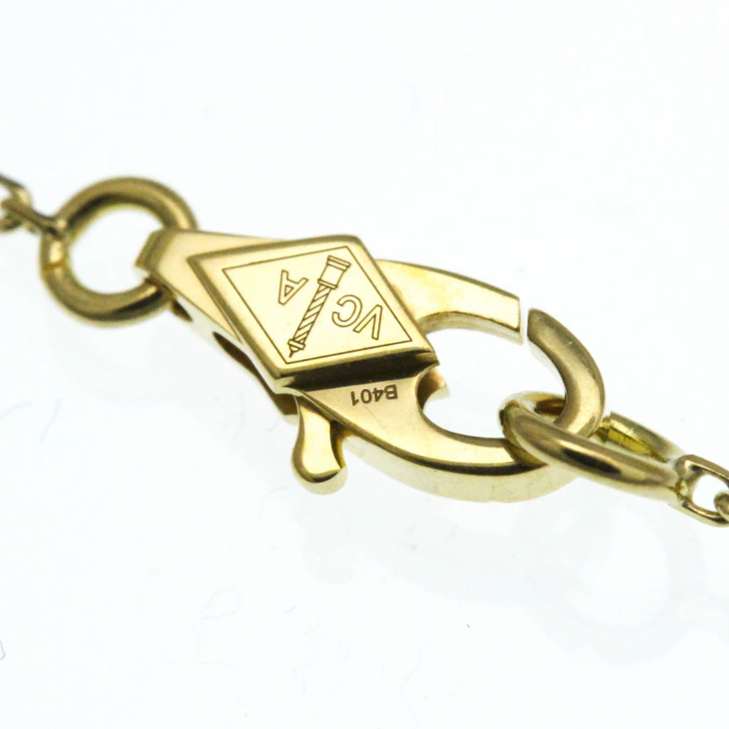 Van Cleef & Arpels Sweet Alhambra Yellow Gold (18K) Mother Of Pearl Men