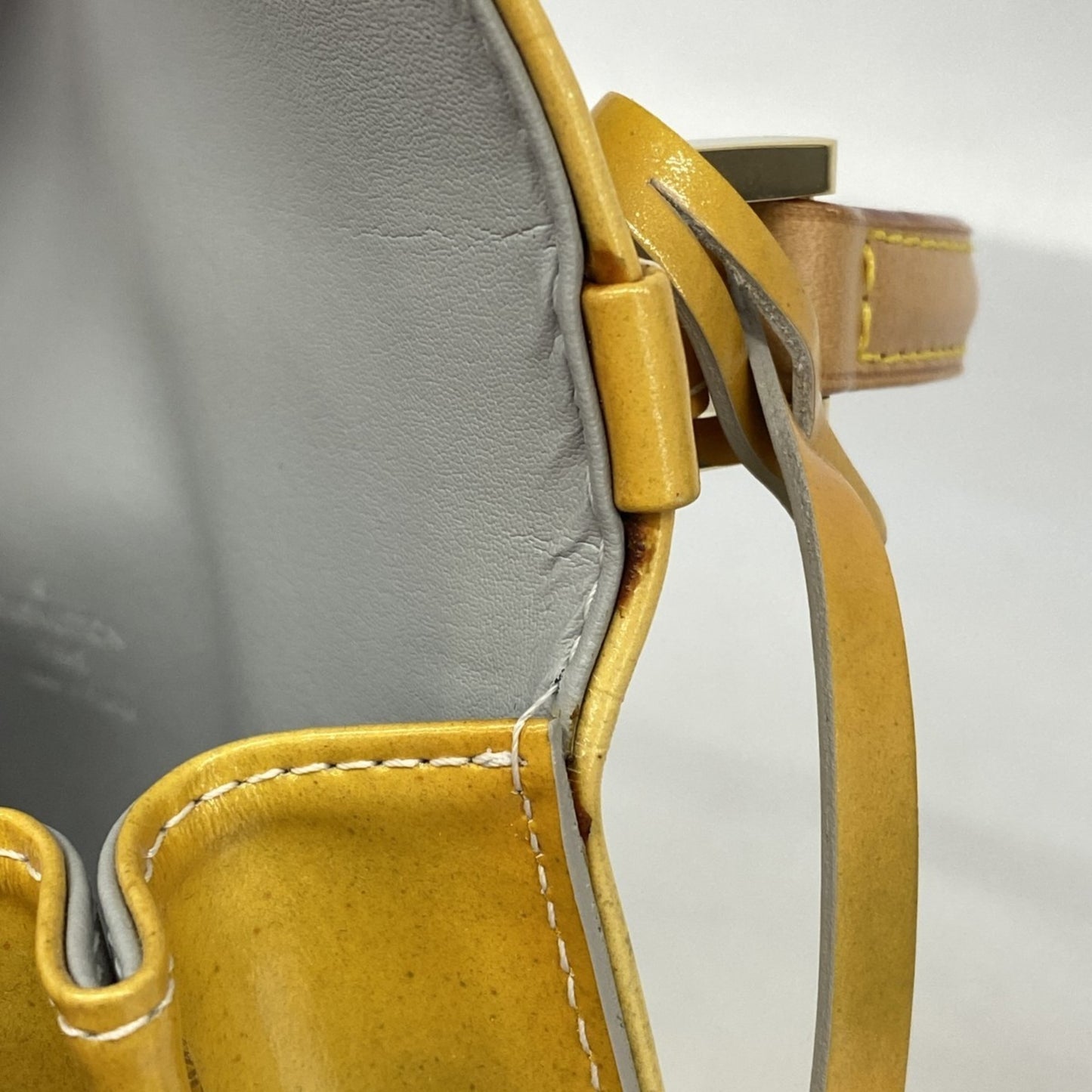 Louis Vuitton Vernis Spring Street Handbag M91029