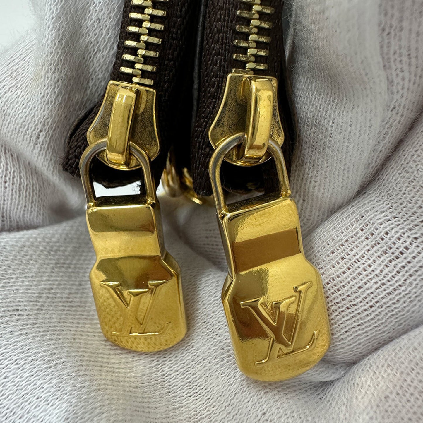 Louis Vuitton Giant Reverse Bag For Women And Men