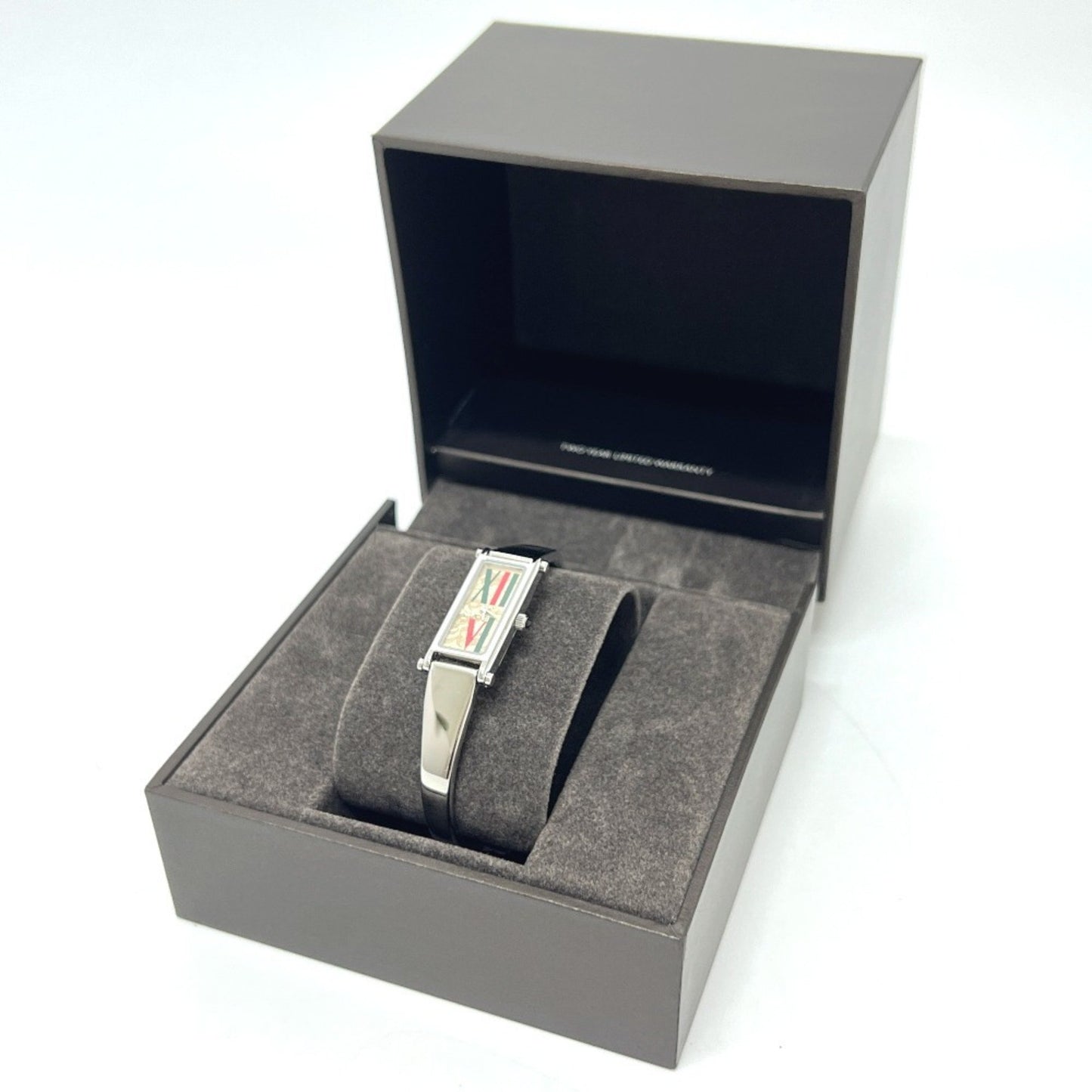 Gucci 1500L Square Bangle Watch