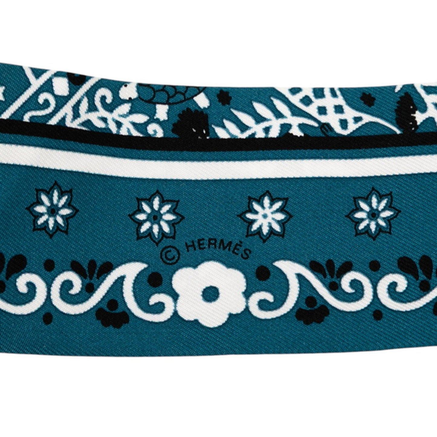 Hermes Herms Twilly Peuple Du Vent Scarf