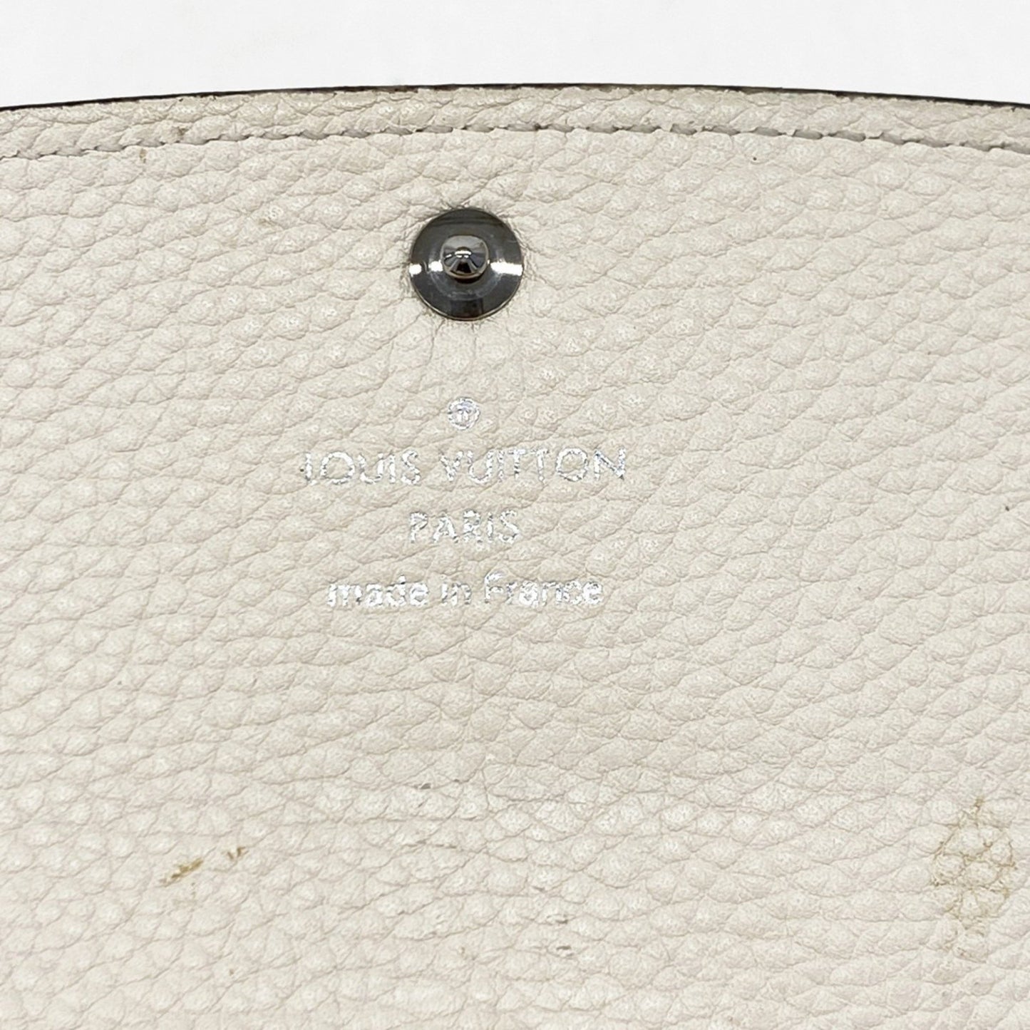 Louis Vuitton Mahina Portefeuille Iris Long Wallet M60177 White