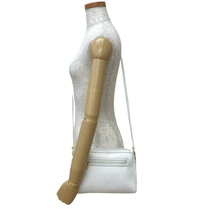 Gucci Old Gucci Micro Gg Leather Shoulder Bag/Pochette/Sacoche In White 38183