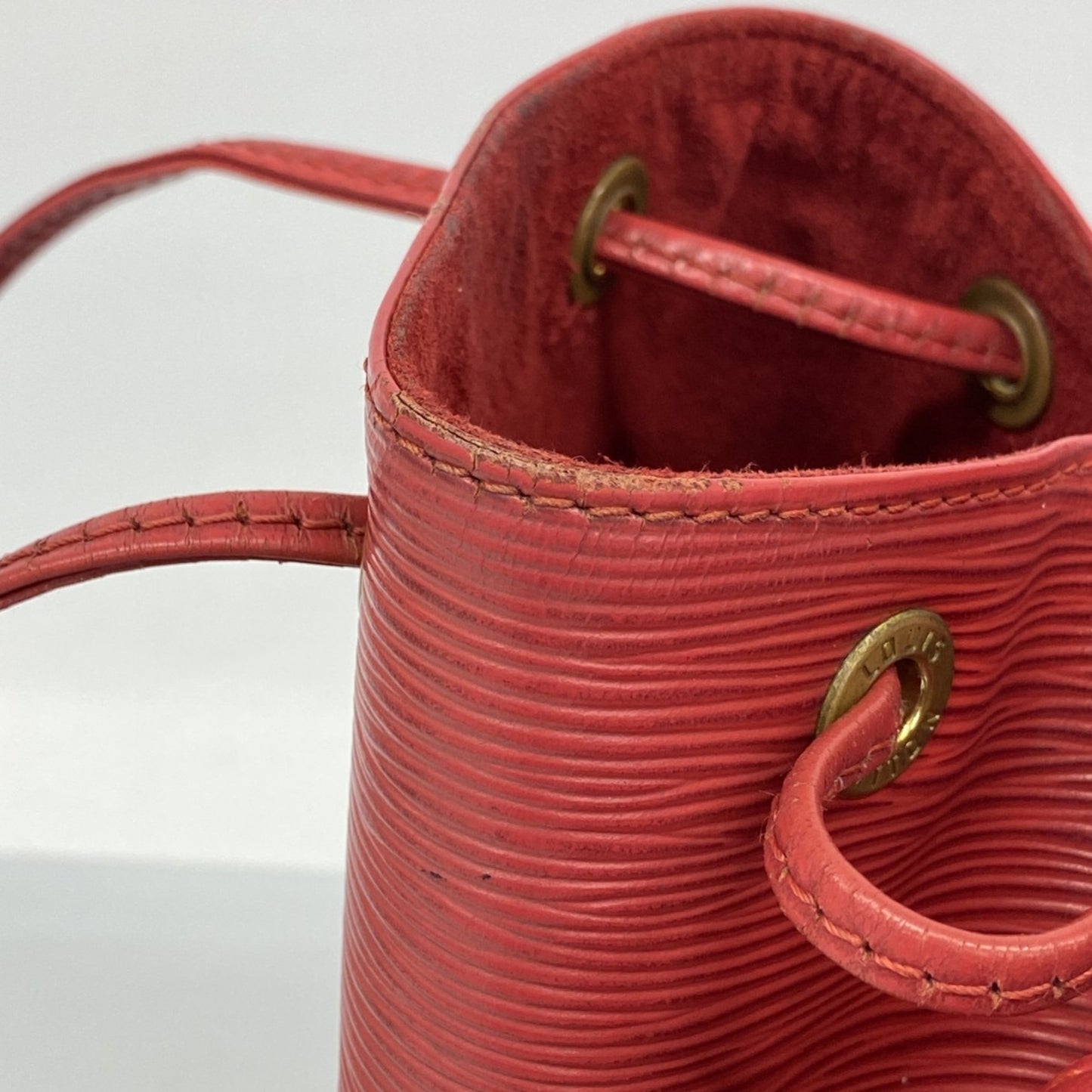 Louis Vuitton Epi Petit Noe Shoulder Bag M44107 Castilian Red