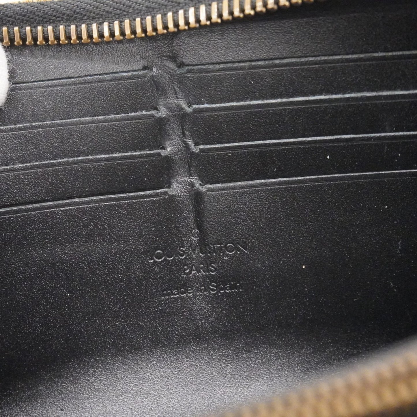 Louis Vuitton Suhali Zippy Wallet M95702 Noir