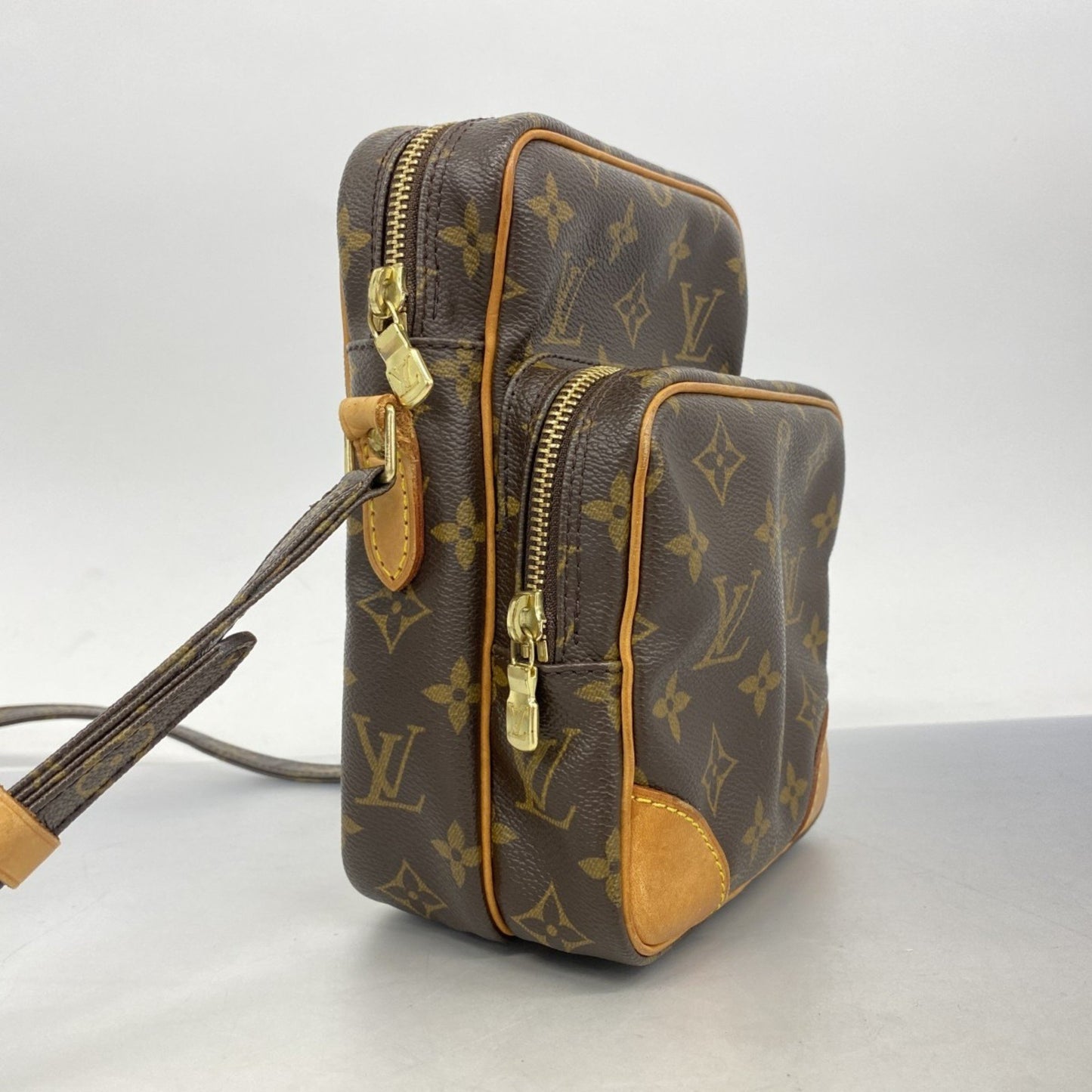 Louis Vuitton Monogram Amazon Shoulder Bag M45236 Brown