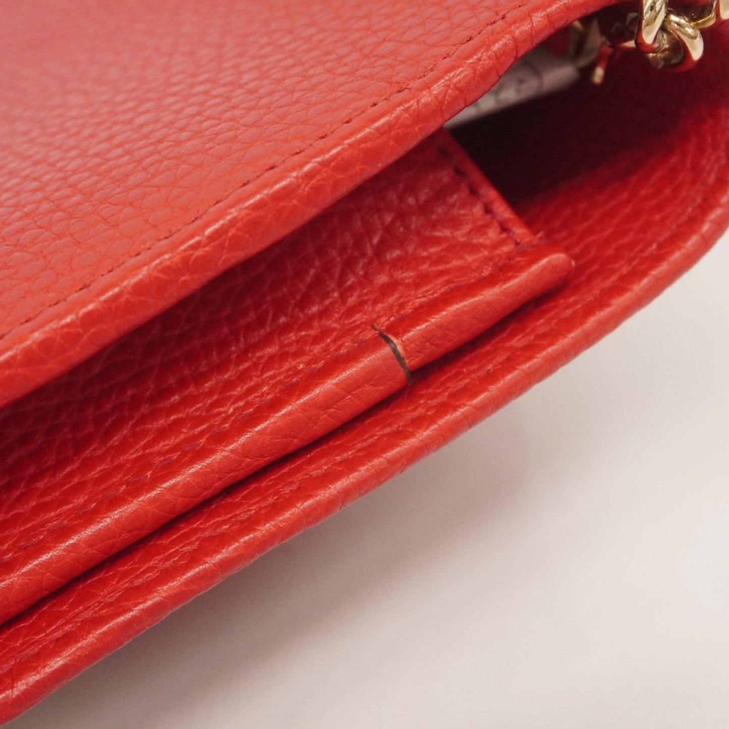 Gucci Interlocking G Shoulder Wallet 598211 Leather Red Champagne