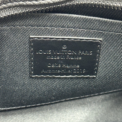 Louis Vuitton M30351 Taiga Mini Soft Trunk Shoulder Bag In Leather