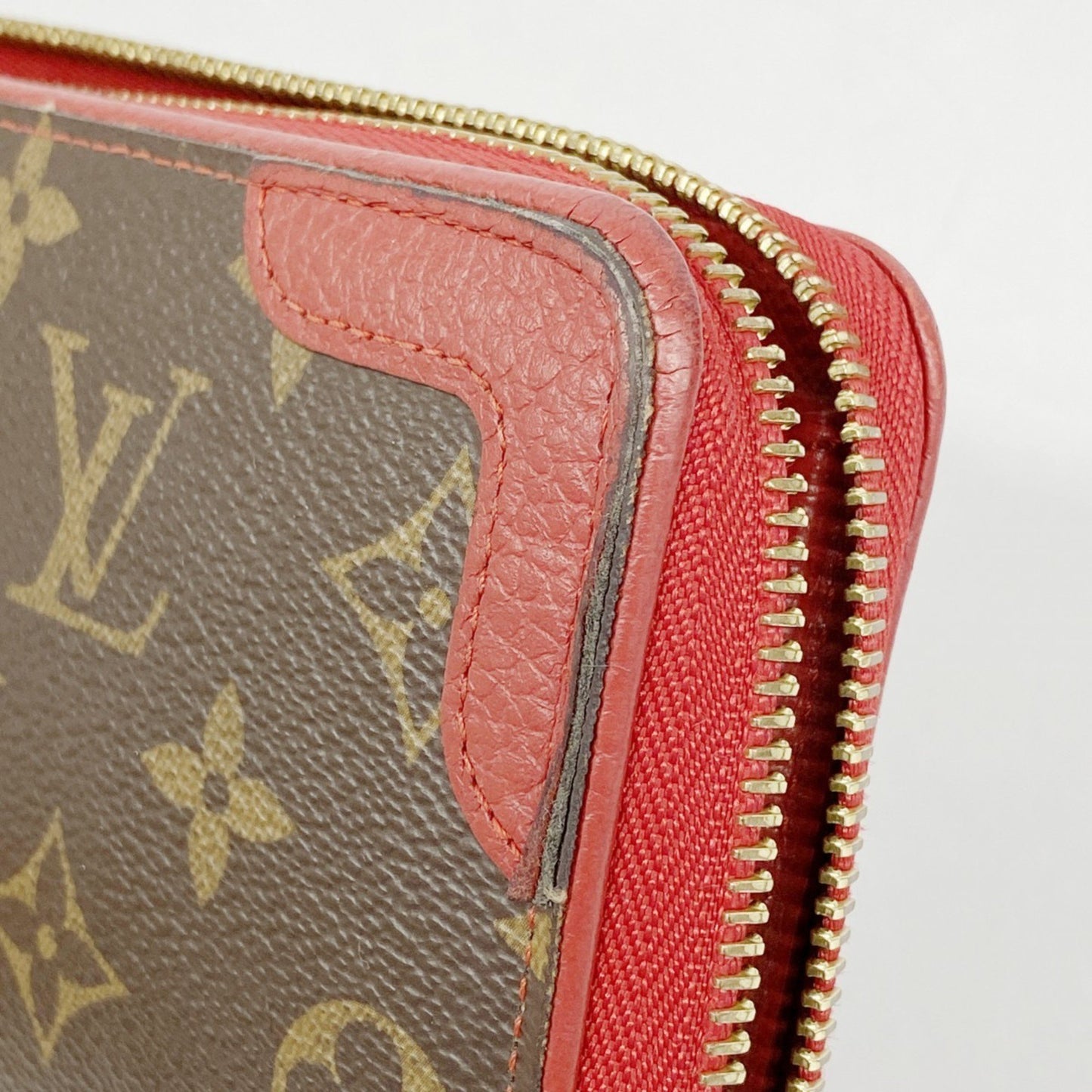 Louis Vuitton Monogram Retiro Zippy Wallet M61854 Brown