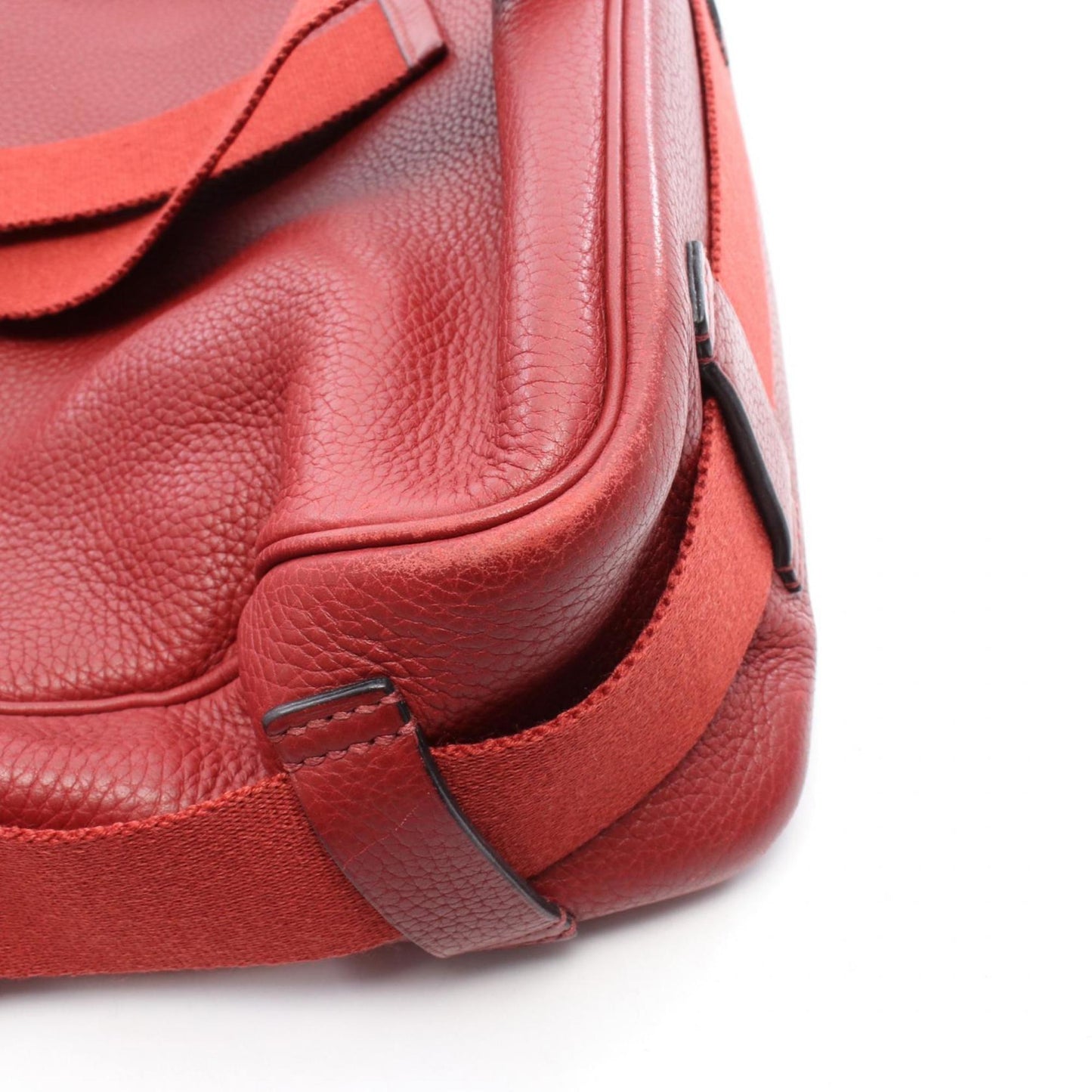 Hermes Herms Tibet Vertical Mm Rouge Garance Shoulder Bag In Taurillon Clemence Leather