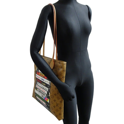 Louis Vuitton Carry It
