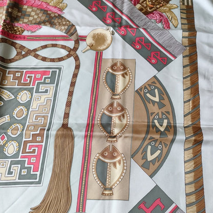 Hermes Huaca Piru Sacred Peru Carr 90 Large Silk Scarf/Muffler Multicolor