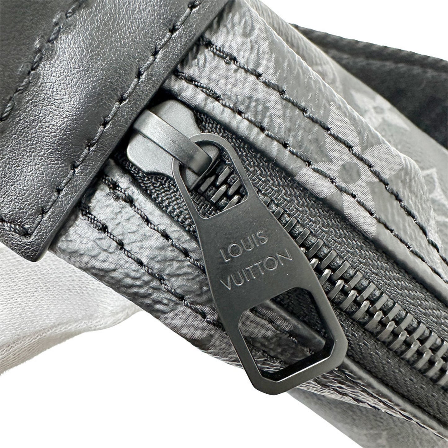 Louis Vuitton Eclipse