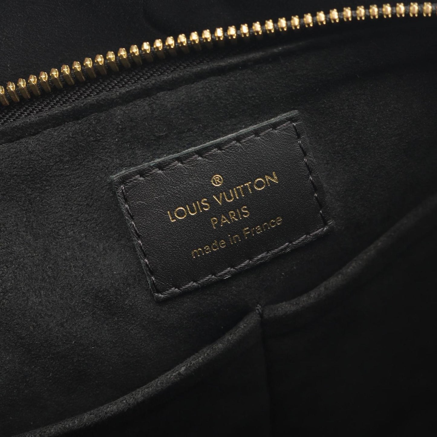 Louis Vuitton Soufflot Nv Mm Handbag