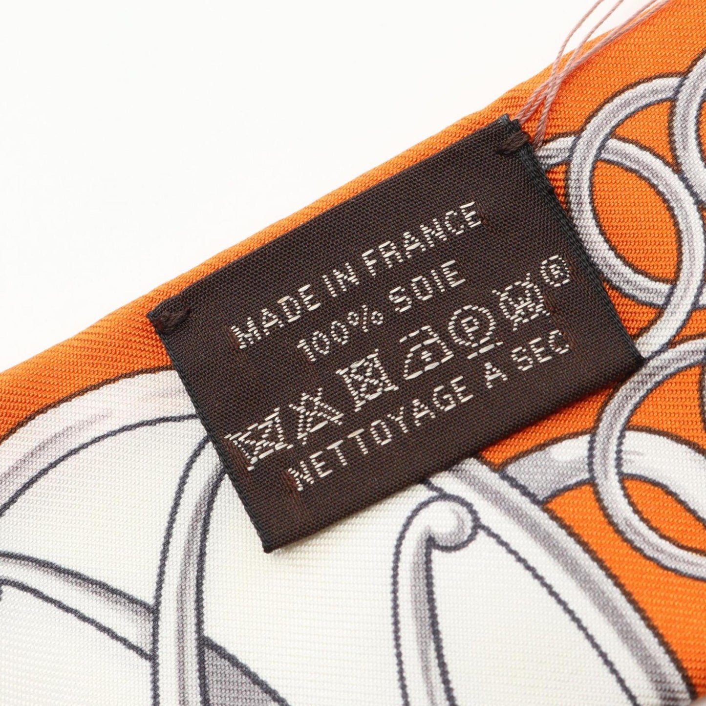 Hermes Herms Twilly Lift Profile Silk Scarf