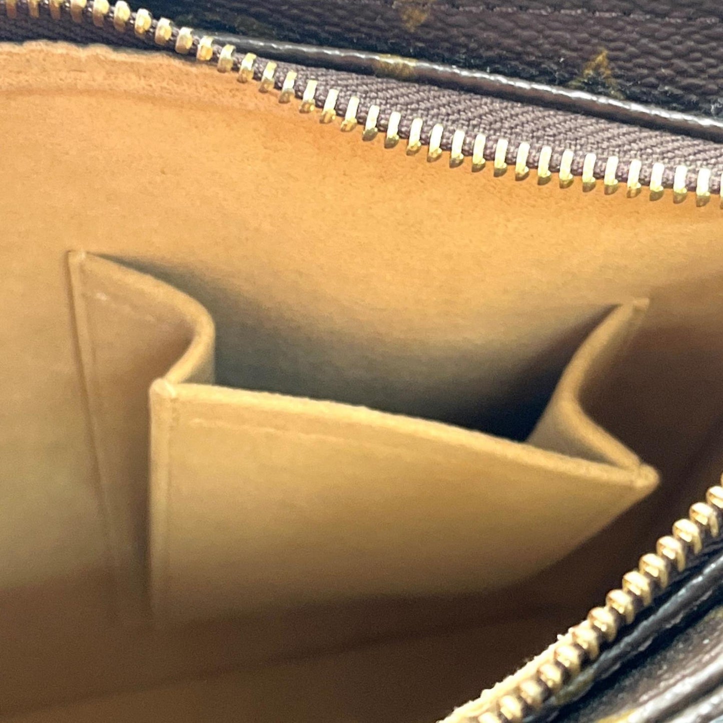 Louis Vuitton Looping Mm M51146 Monogram Canvas Brown Handbag