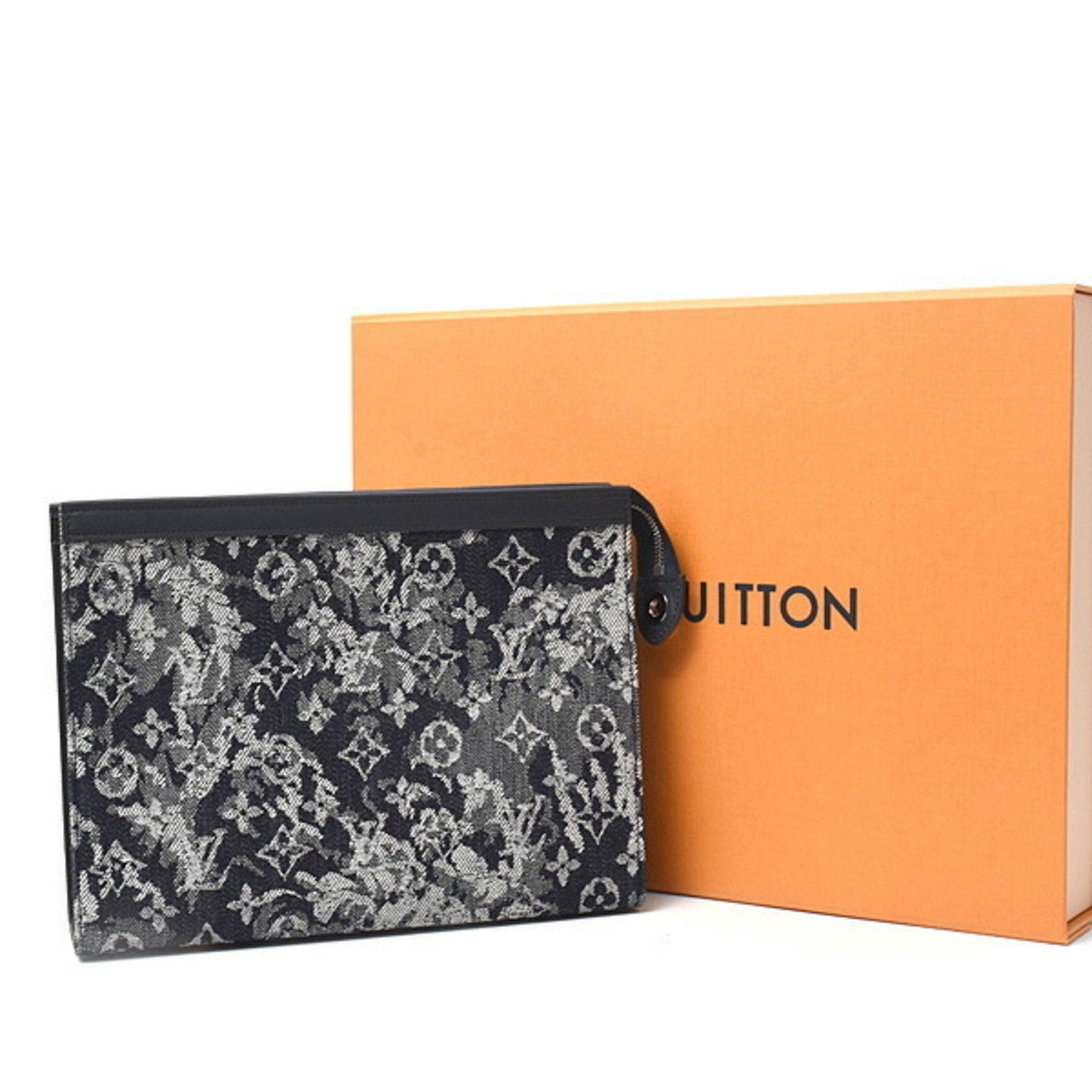 Louis Vuitton Men'S Monogram Tapestry Pochette Voyage Mm Clutch Bag