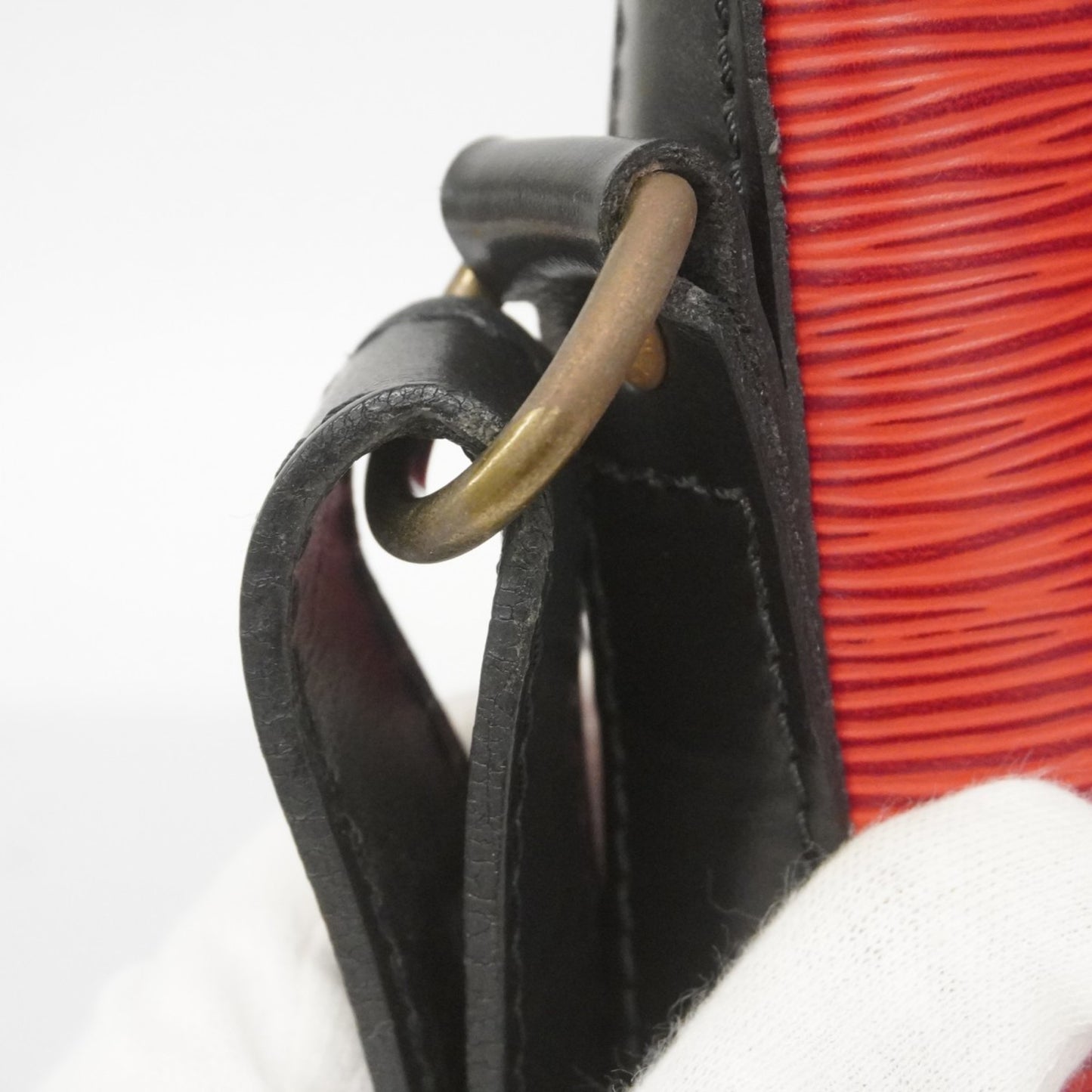 Louis Vuitton Epi Petit Noe Shoulder Bag M44172 Castilian Red Noir