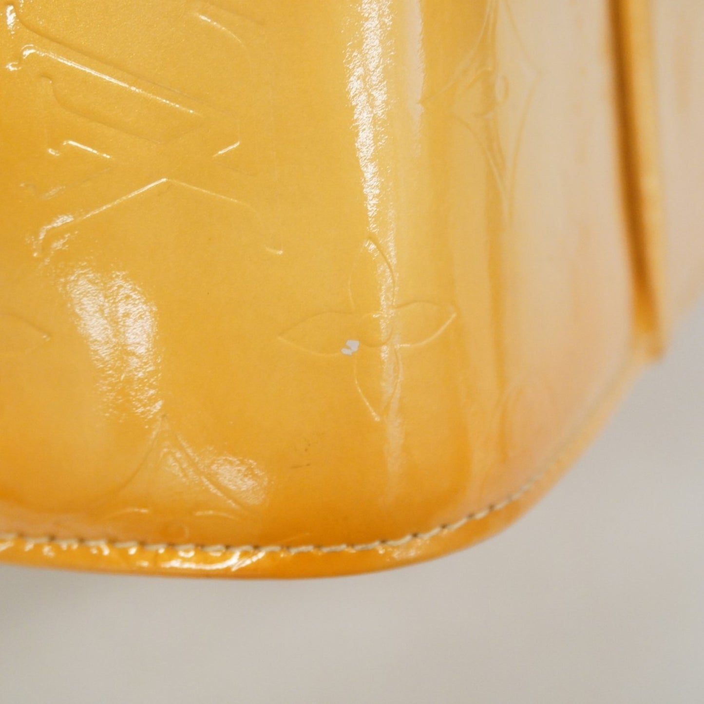 Louis Vuitton Vernis Columbus Tote Bag M91023 Beige