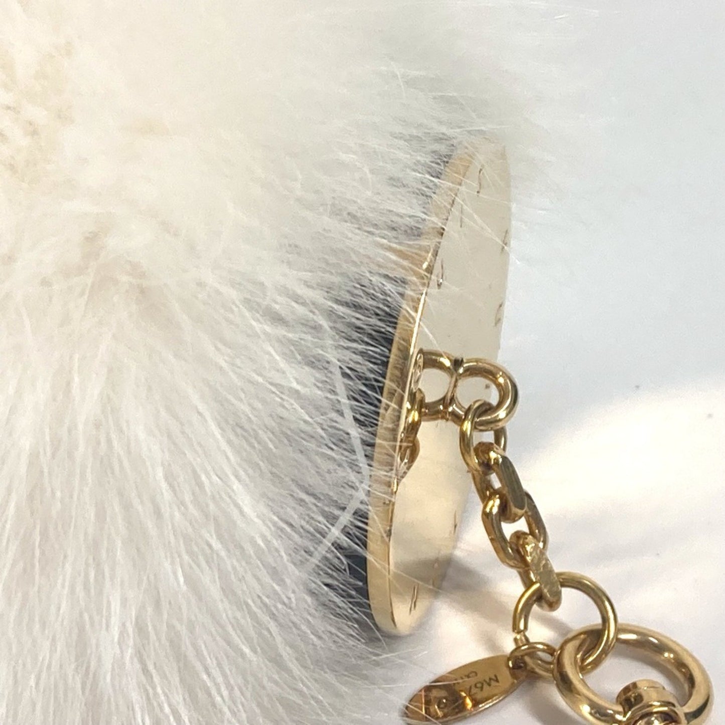 Louis Vuitton M67369 Fur Heart Logo Bag Charm Fuzzy V Accessory Keychain Metal