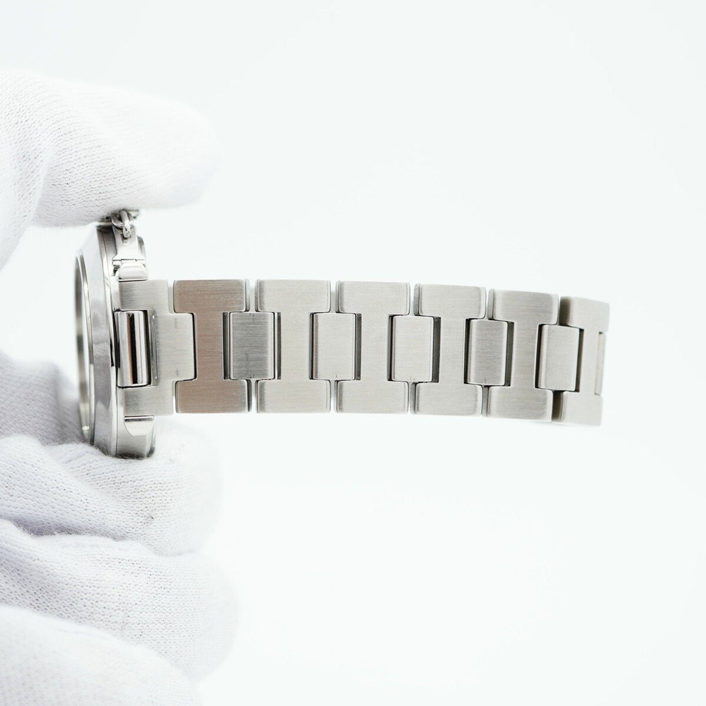 Cartier Pasha C W31023M7 Silver Dial