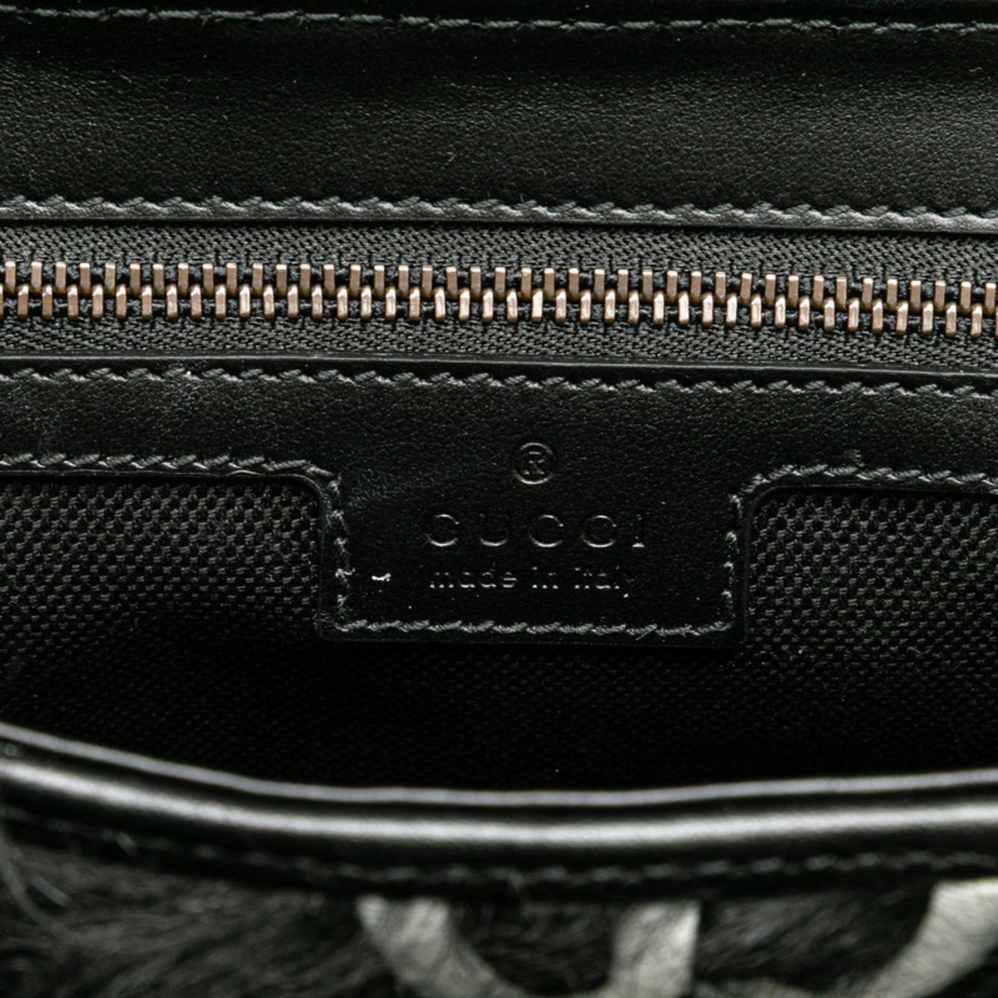 Gucci Gg Marmont Pattern Chain Shoulder Bag/Handbag 752026 Black/White Faux Fur/Leather