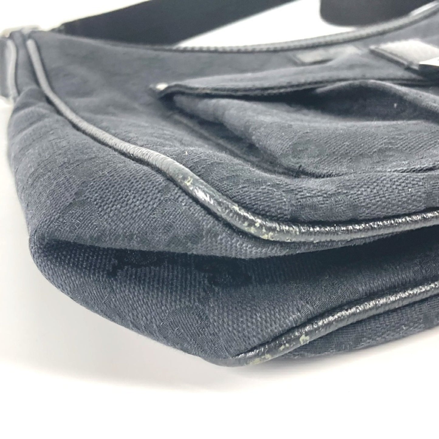 Gucci 114272 Gg Canvas Shoulder Bag
