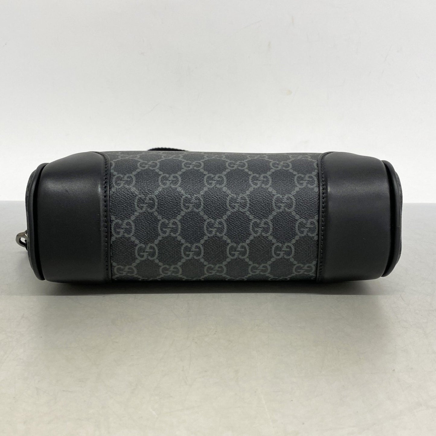 Gucci Gg Supreme Shoulder Bag 821155 Black