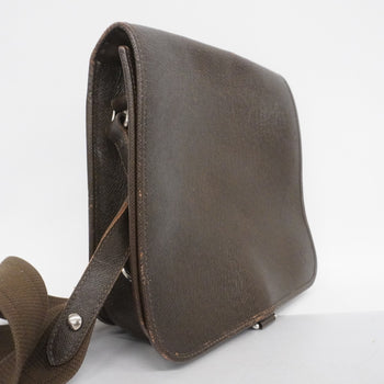 Louis Vuitton Taiga Andrei Shoulder Bag M32488 Grizzly