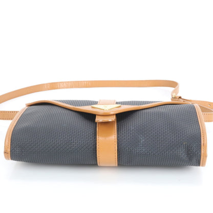 Yves Saint Laurent Ysl Triangle Plate Leather Shoulder Bag Crossbody