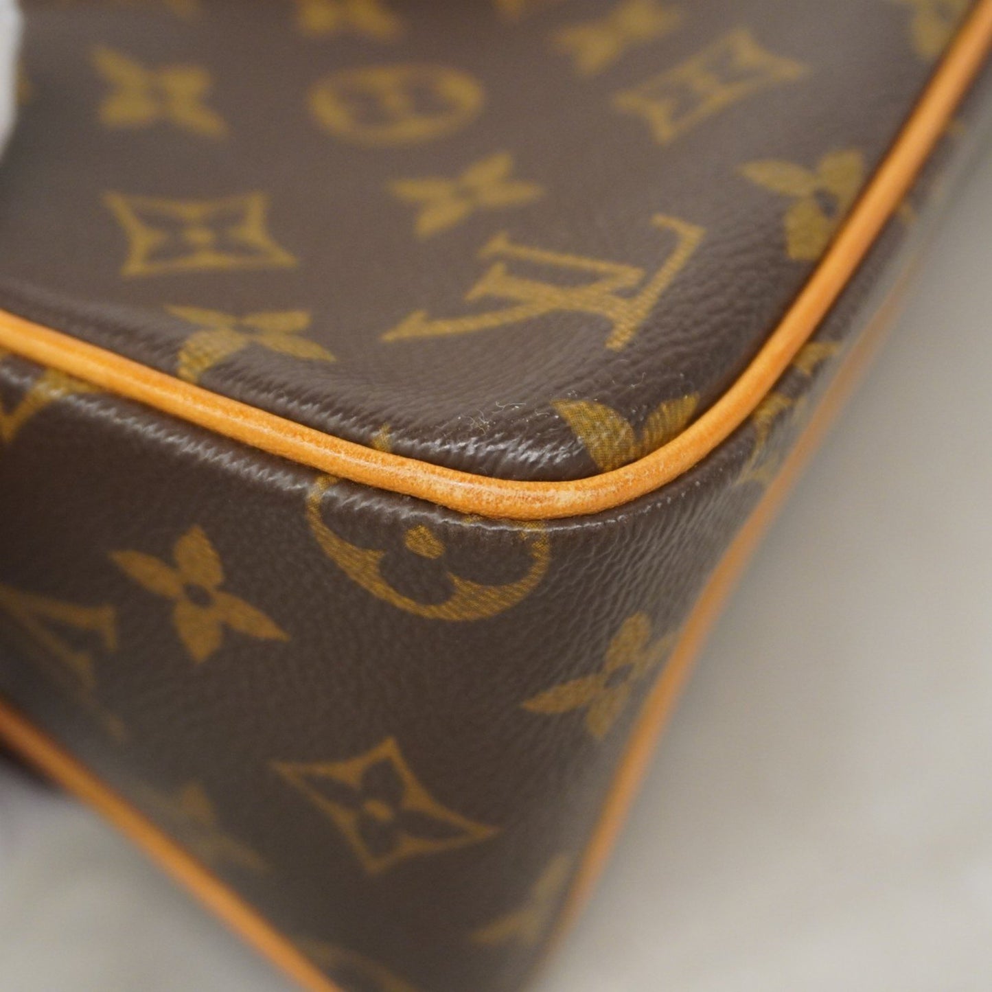 Louis Vuitton Monogram Viva Cite Mm Shoulder Bag M51164 Brown