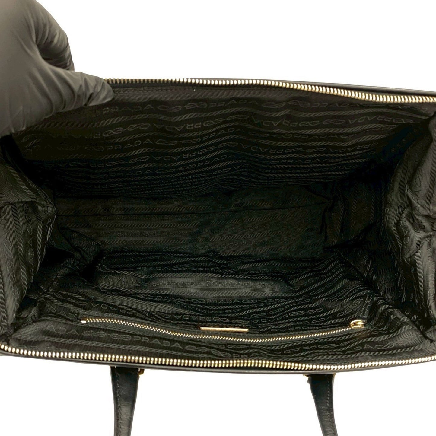 Prada Prada Triangle Logo Plate Tessuto Nylon