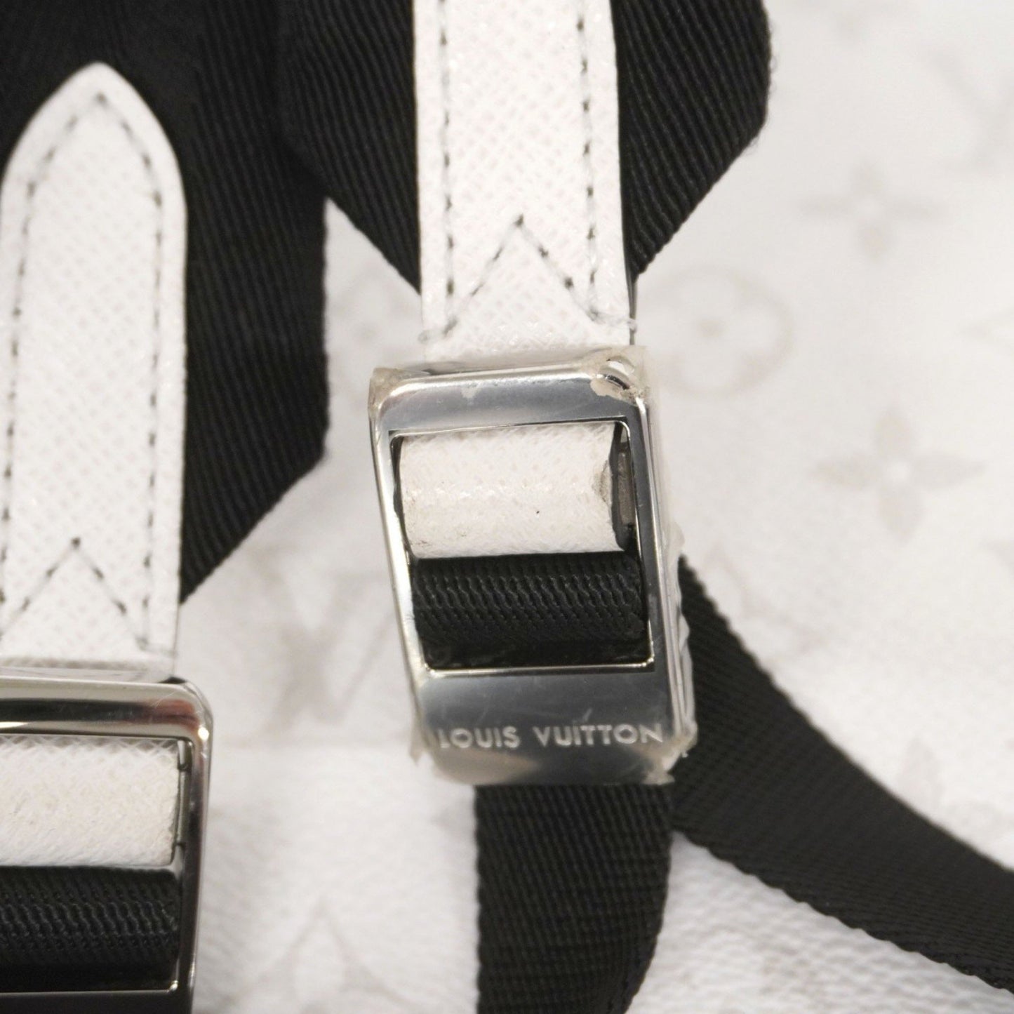 Louis Vuitton Taigarama Discovery Backpack Pm M30953 In Optic White
