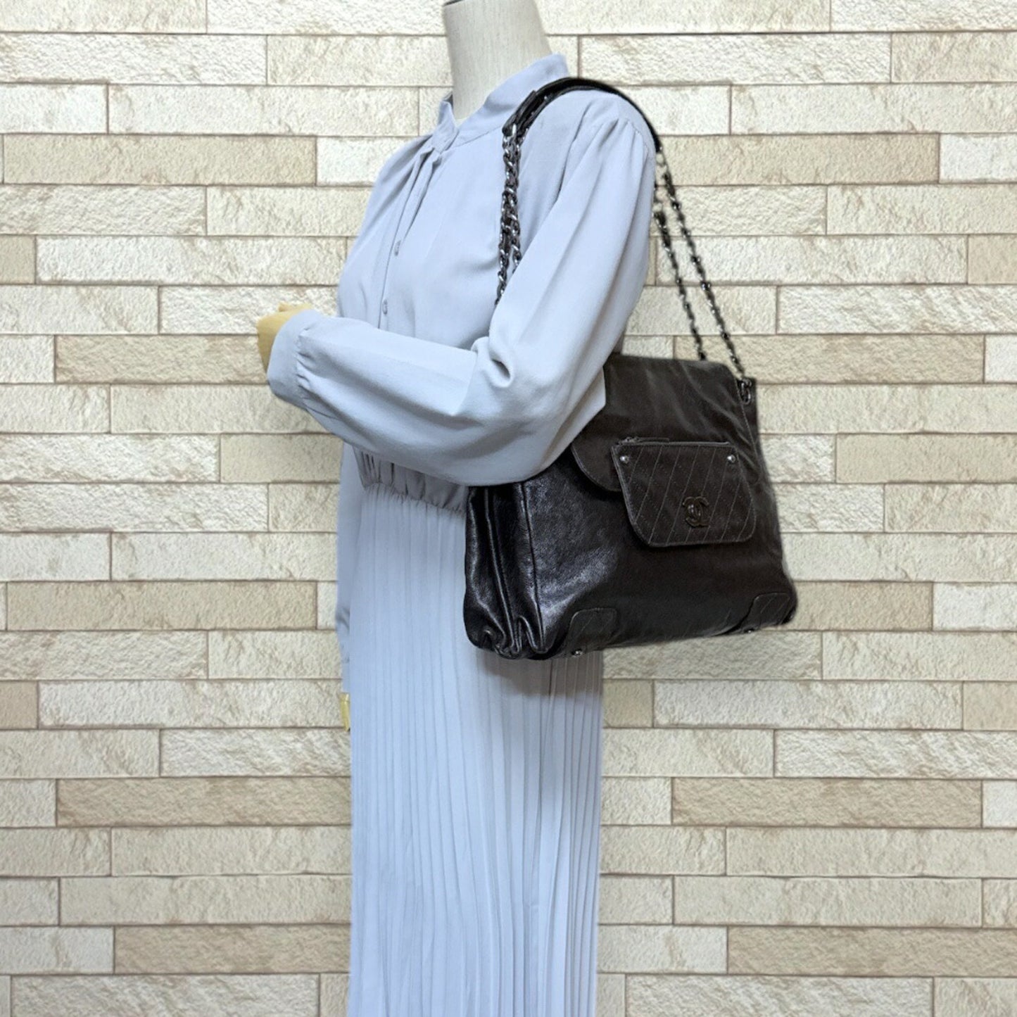 Chanel Shoulder Bag Brown