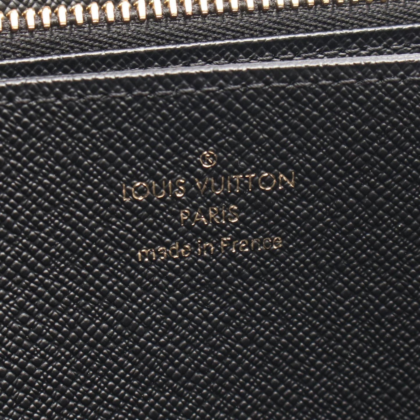 Louis Vuitton Zippy Wallet