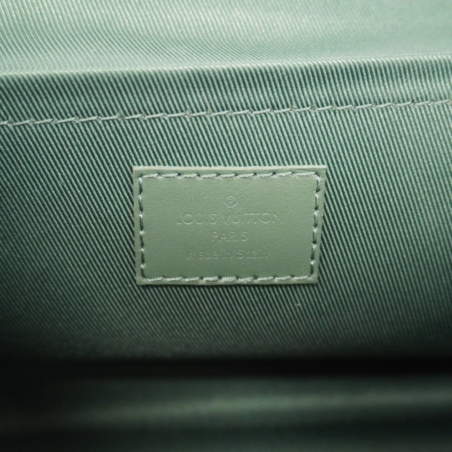 Louis Vuitton Monogram Taurillon S Cape Shoulder Bag M24439 Green