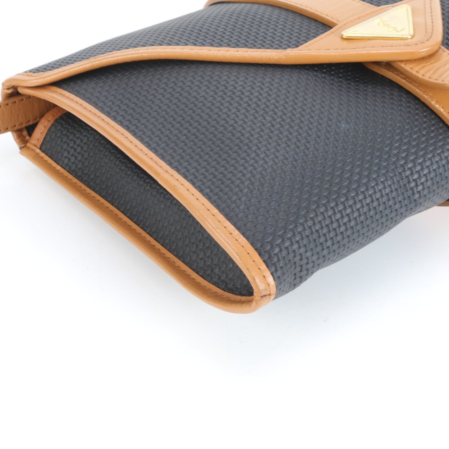 Yves Saint Laurent Ysl Triangle Plate Leather Shoulder Bag Crossbody