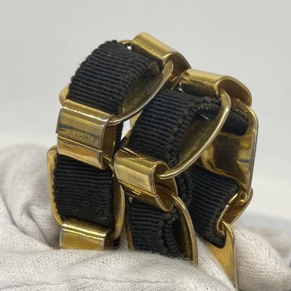 Salvatore Ferragamo Vara Nylon Canvas Handbag In Black