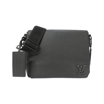 Louis Vuitton Lv Aerogram Takeoff Messenger Shoulder Bag M57080