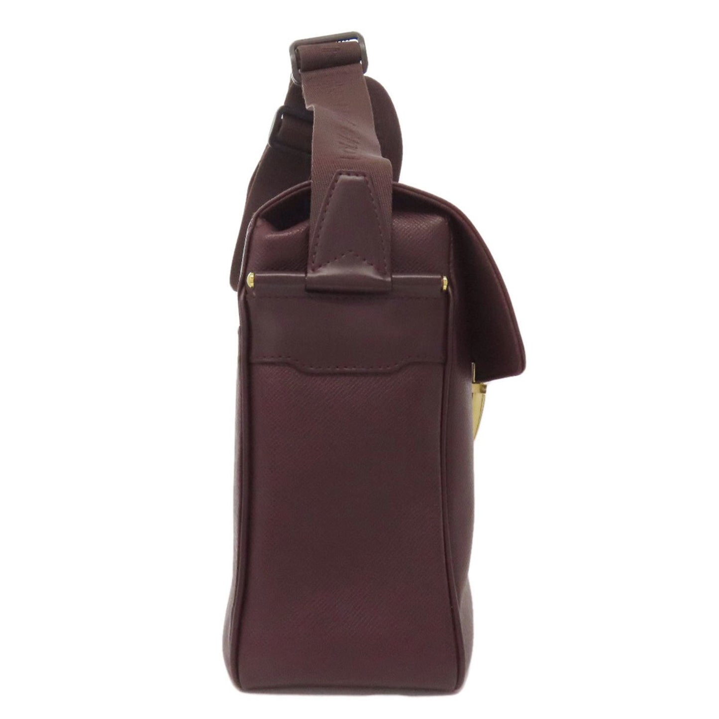 Louis Vuitton M30826 Yaranga Shoulder Bag In Taiga Leather