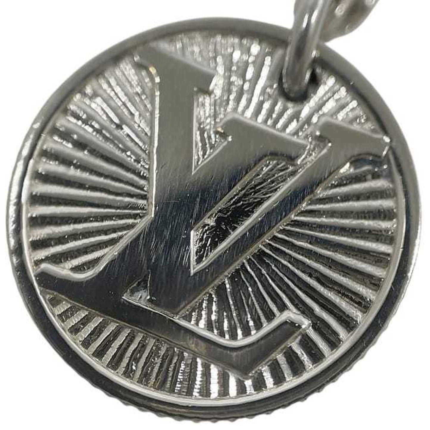 Louis Vuitton Savane Zebra Necklace Ec-24103 Silver M62611 Metal Rm0196 Louis Vuitton Lv Initial