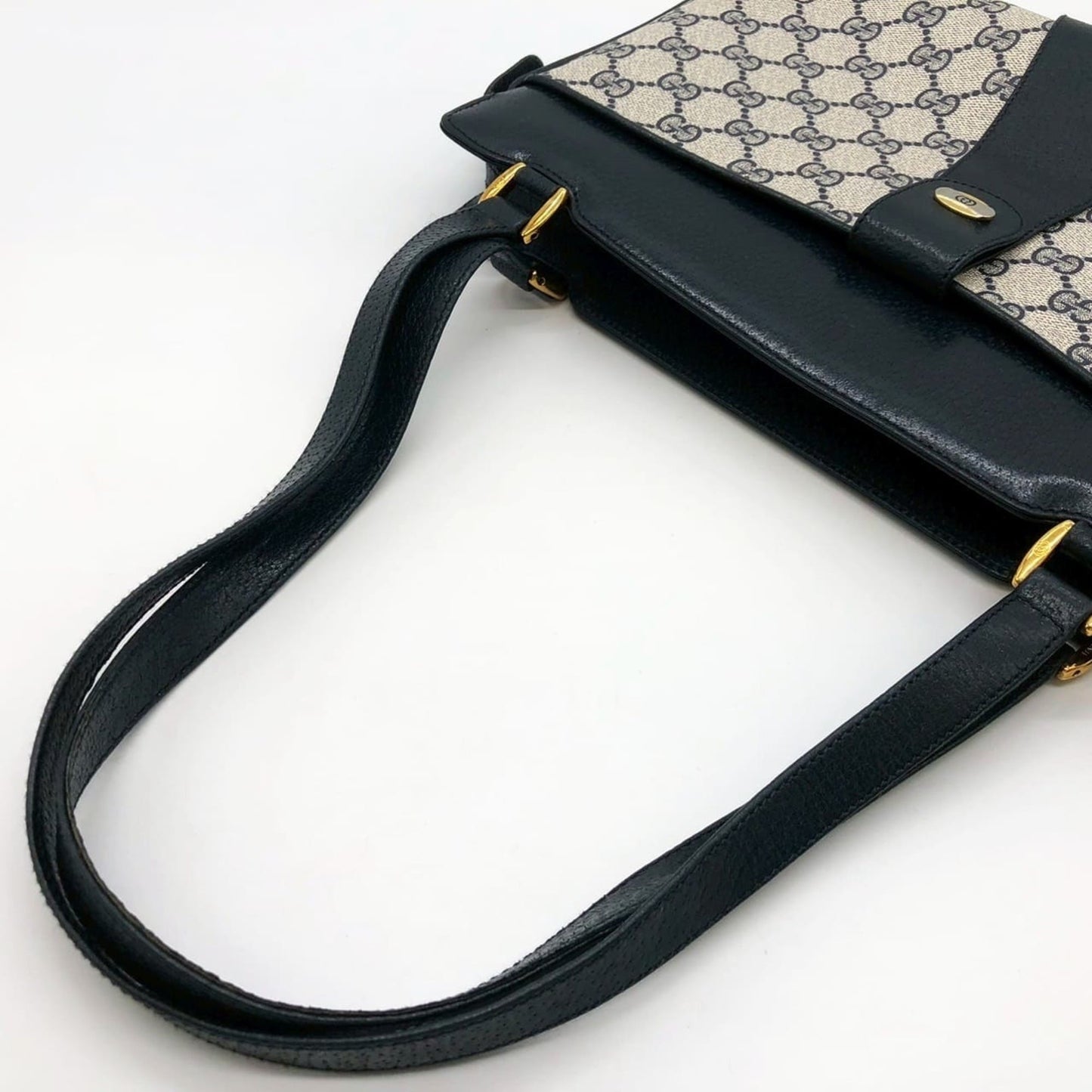 Shoulder Bag Gg Supreme - Gucci Handbag